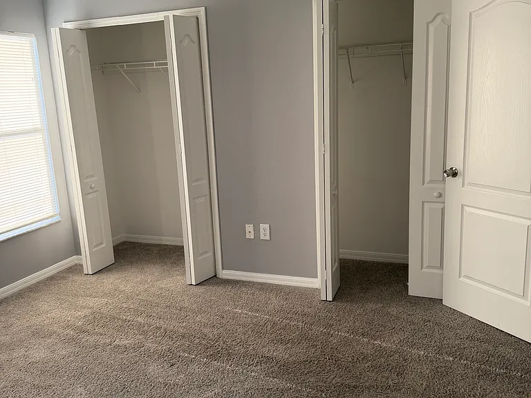 13111 Kings Crossing Dr — Photo 16