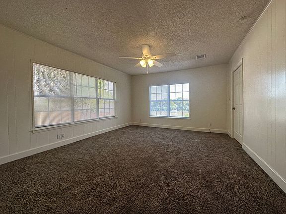 4th image of 11005 Woodway Dr #1