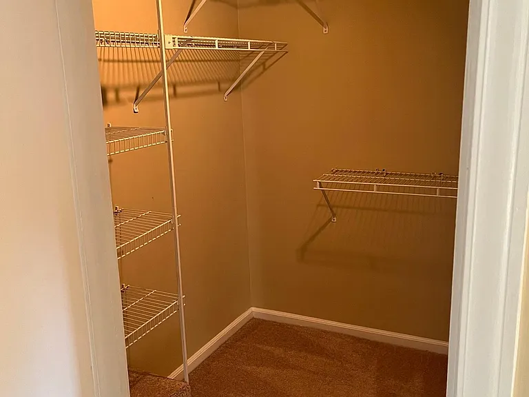 1215 Curlew Ave — Photo 5