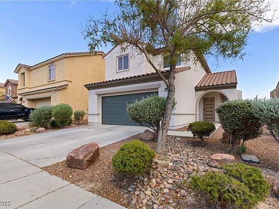 3rd image of 8124 Loma Del Ray St