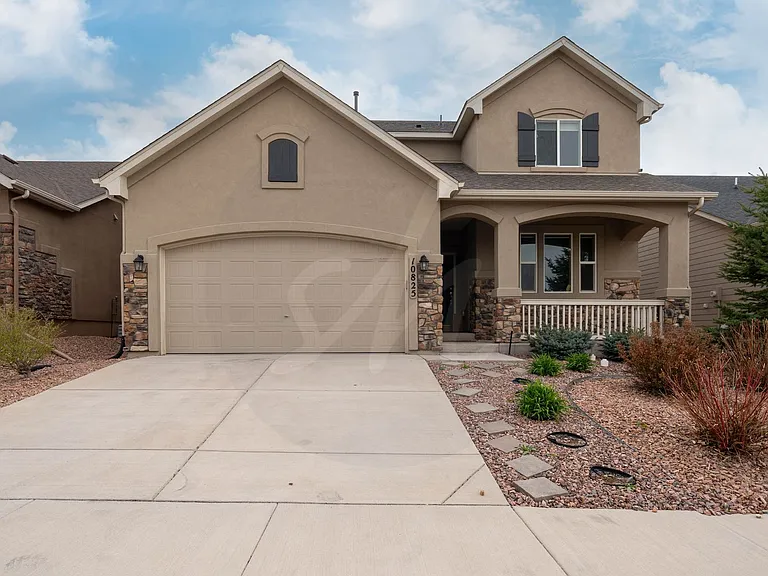 10825 Fossil Dust Dr — Photo 1
