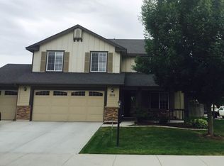 2533 W Glade Creek Dr, Meridian, ID 83646