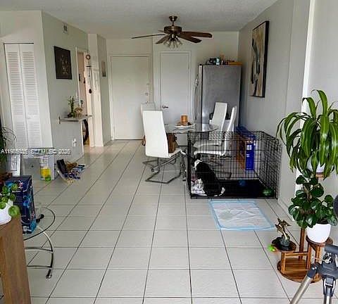 2nd image of 2841 NE 163rd St APT 306