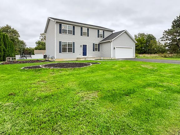 2nd image of 27821 Schriber St