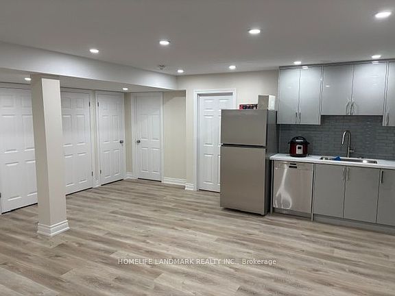 2nd image of 27B Jewelwing Ct