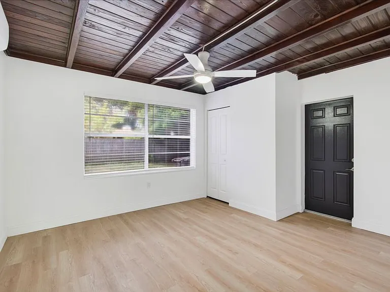 608 Fairfax Rd — Photo 30