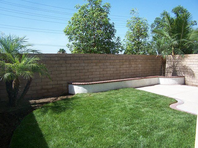 2nd image of 1032 Moreno Way