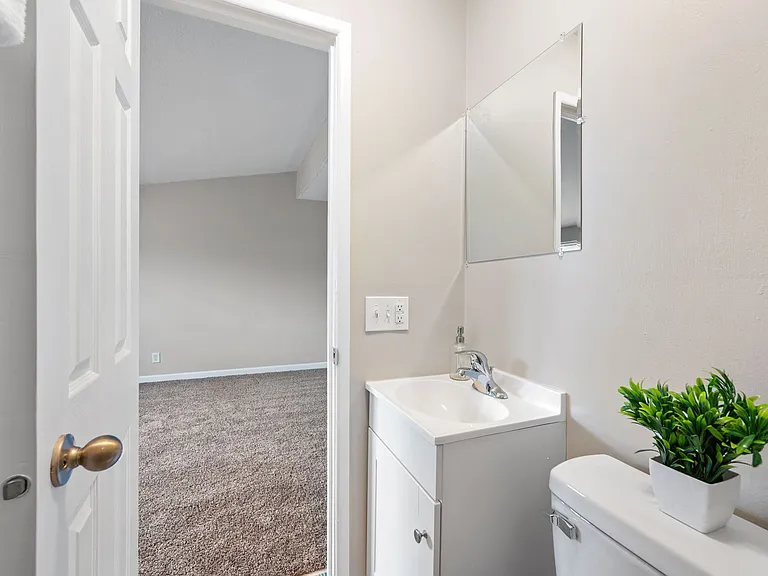 Village Square Townhomes — Photo 24
