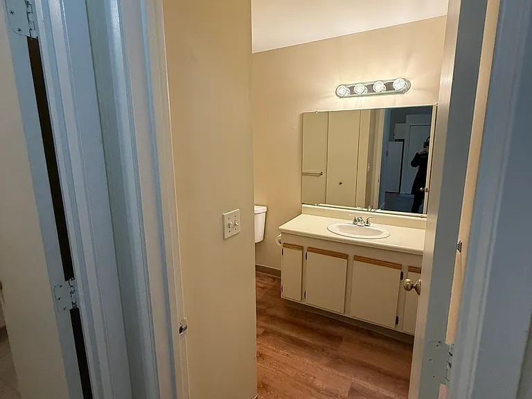 1257 Oxford Manor Ct #1 — Photo 12
