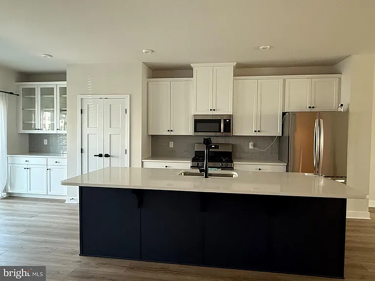 3 Cinnamon Ln — Photo 5