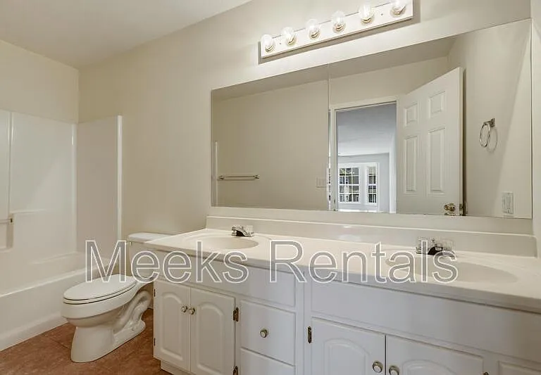 Ariel Pointe Townhomes — Photo 26