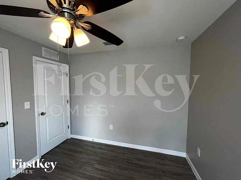 1005 NW 13th Ave — Photo 21