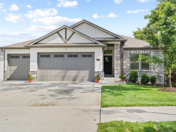 2nd image of 7590 S Nursery Rd