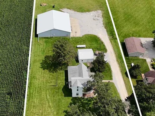 1091 Garfield Ave, West Liberty, IA 52776