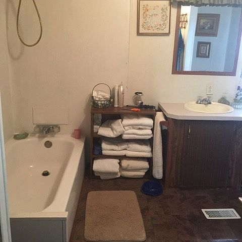 1st image of 60 Magnolia Ave