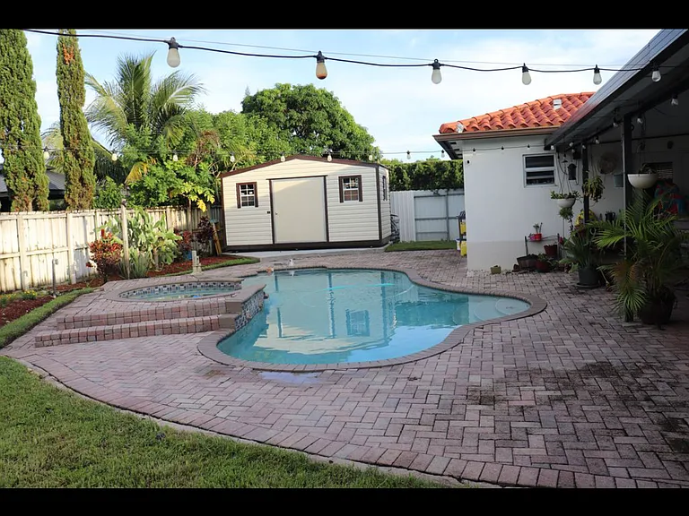 22001 SW 126th Ave — Photo 18