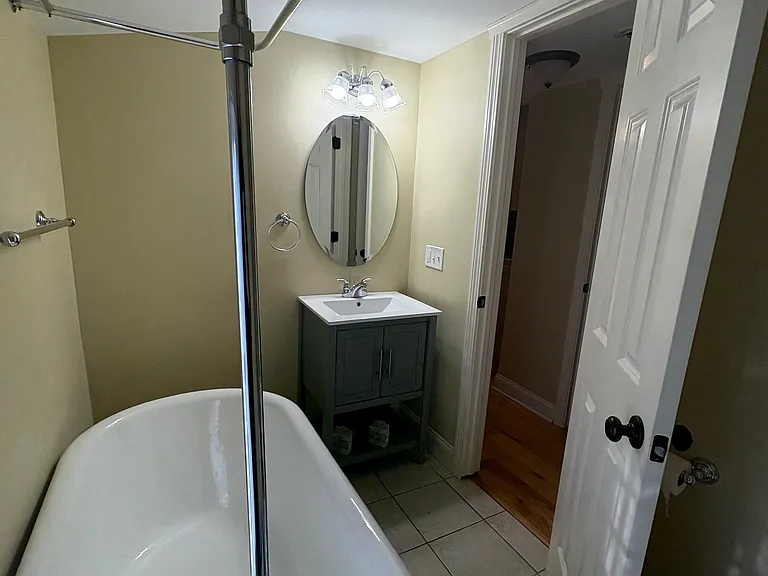7 Coit St #2 — Photo 9