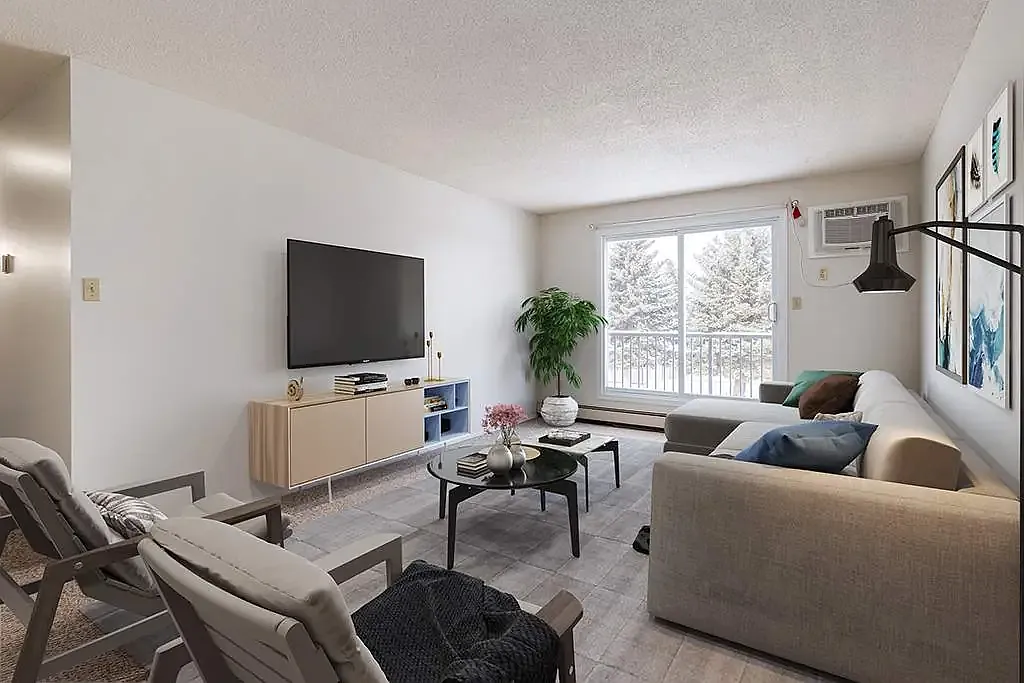 Harvester Apartments — Photo 1