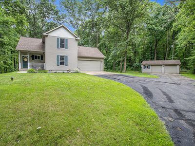 10950 W Dr N, Bellevue, MI, 49021