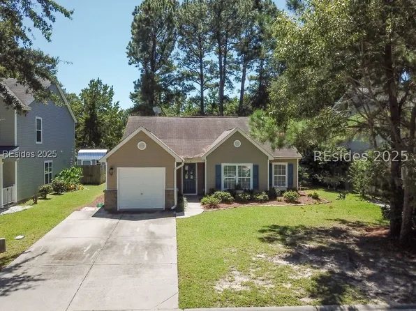8 Harbison Pl, Beaufort, SC 29906