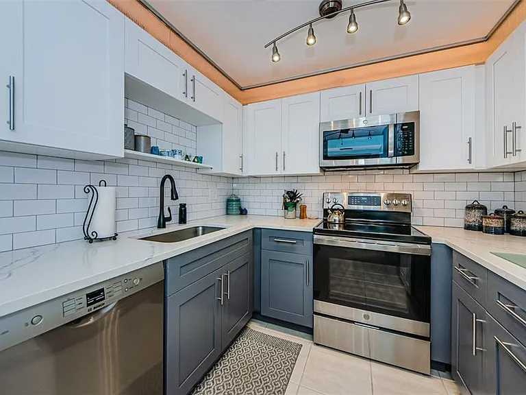 2700 Bayshore Blvd #11307 — Photo 11