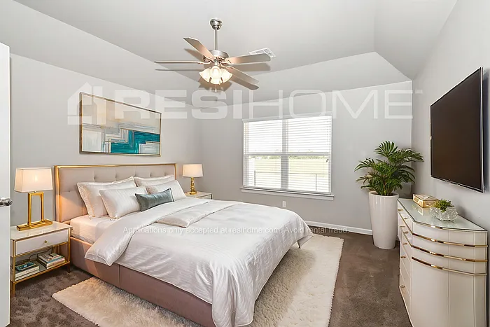 8161 Brighton Ave — Photo 6