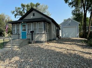 623 N 12th St, Bismarck, ND 58501