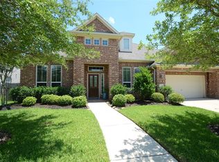 5311 Valley Country Ln, Sugar Land, TX 77479
