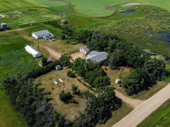 283036 E Range Road 202, Kneehill County, AB T0J 0Y9