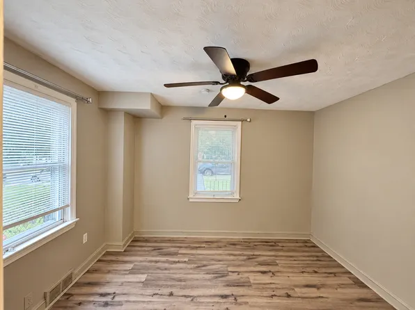 38 Governors Gate Ln #1R, Linthicum Heights, MD 21090