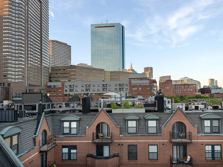 Garrison Square — Photo 33