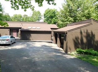 285 Sylvania Rd, Slippery Rock, PA 16057