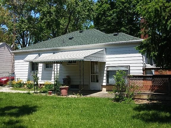 4th image of 2438 Missouri Ave