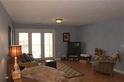3rd image of 1901 Waterstone Blvd #206