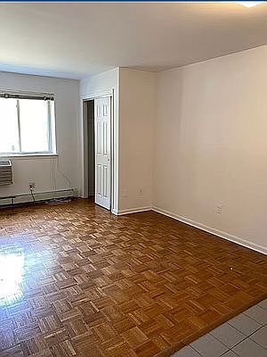 5th image of 75-35 113th St #F1