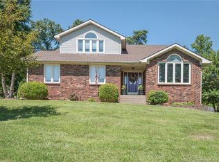 112 Miede Dr, New Albany, IN 47150