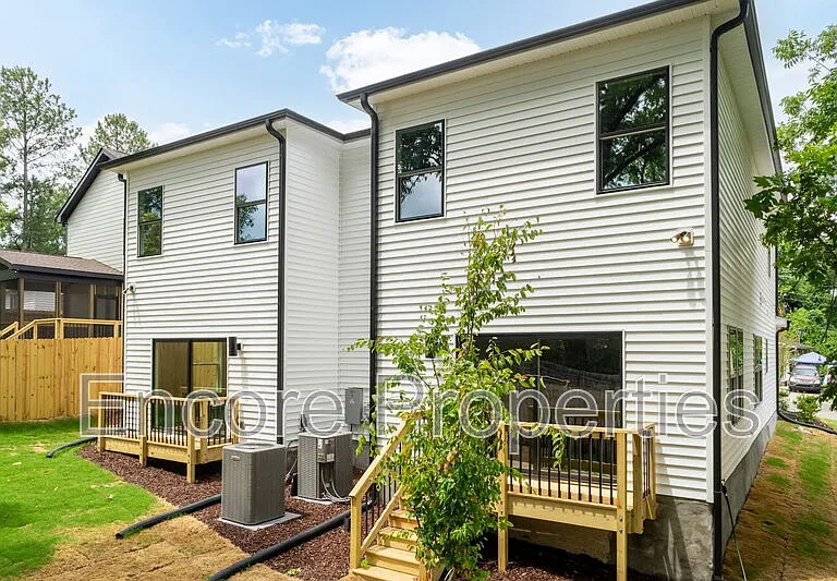 1406 Gearwood Ave #B — Photo 23