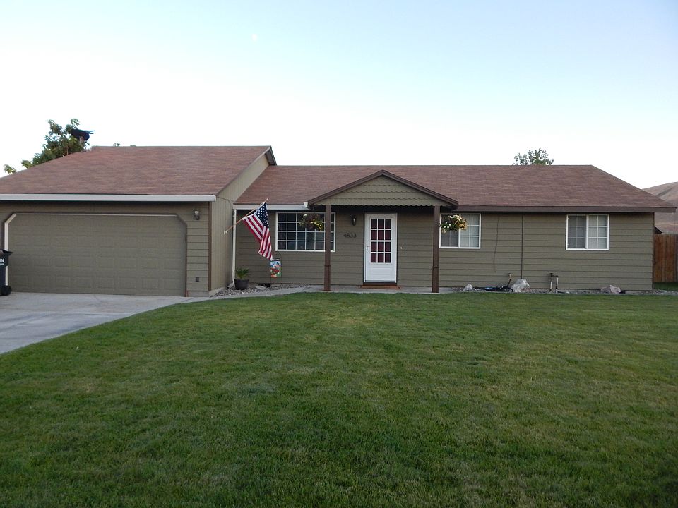 1st image of 4833 Hibiscus St