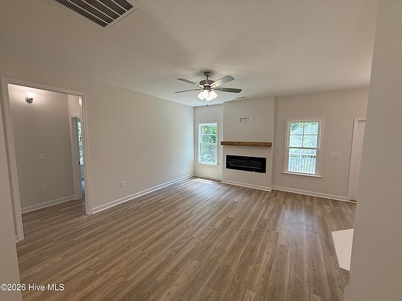 2nd image of 1721 Walnut Run Drive