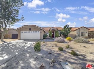 38941 Dianron Rd, Palmdale, CA 93551