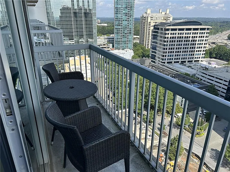 Peachtree Rd NE — Photo 10