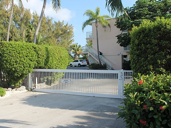 4th image of 65700 Overseas Hwy E #2