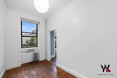 Rented by Warren T Real Estate Corp.