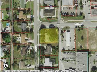 2300 41st St SW, Naples, FL 34116