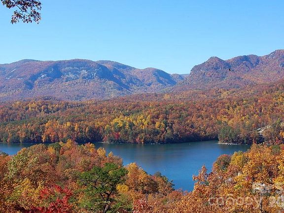 3rd image of 109 Overlook Point Ln