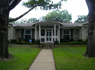 1736 Ridgeview Dr, Arlington, TX 76012