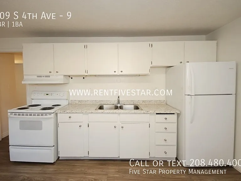 809 S 4th Ave #9 — Photo 8