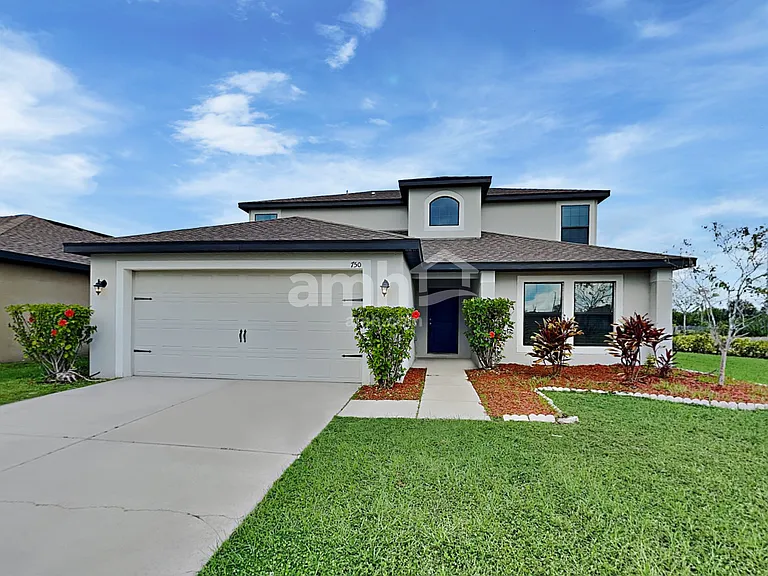 750 Chatham Walk Dr — Photo 1