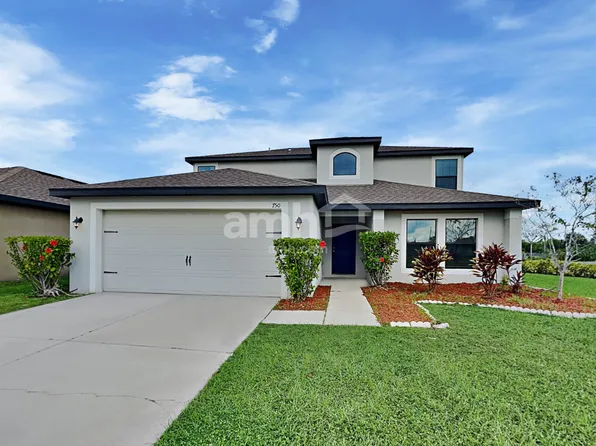 750 Chatham Walk Dr, Ruskin, FL 33570