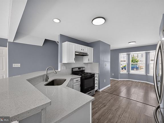 4th image of 145 Knollwood Rd